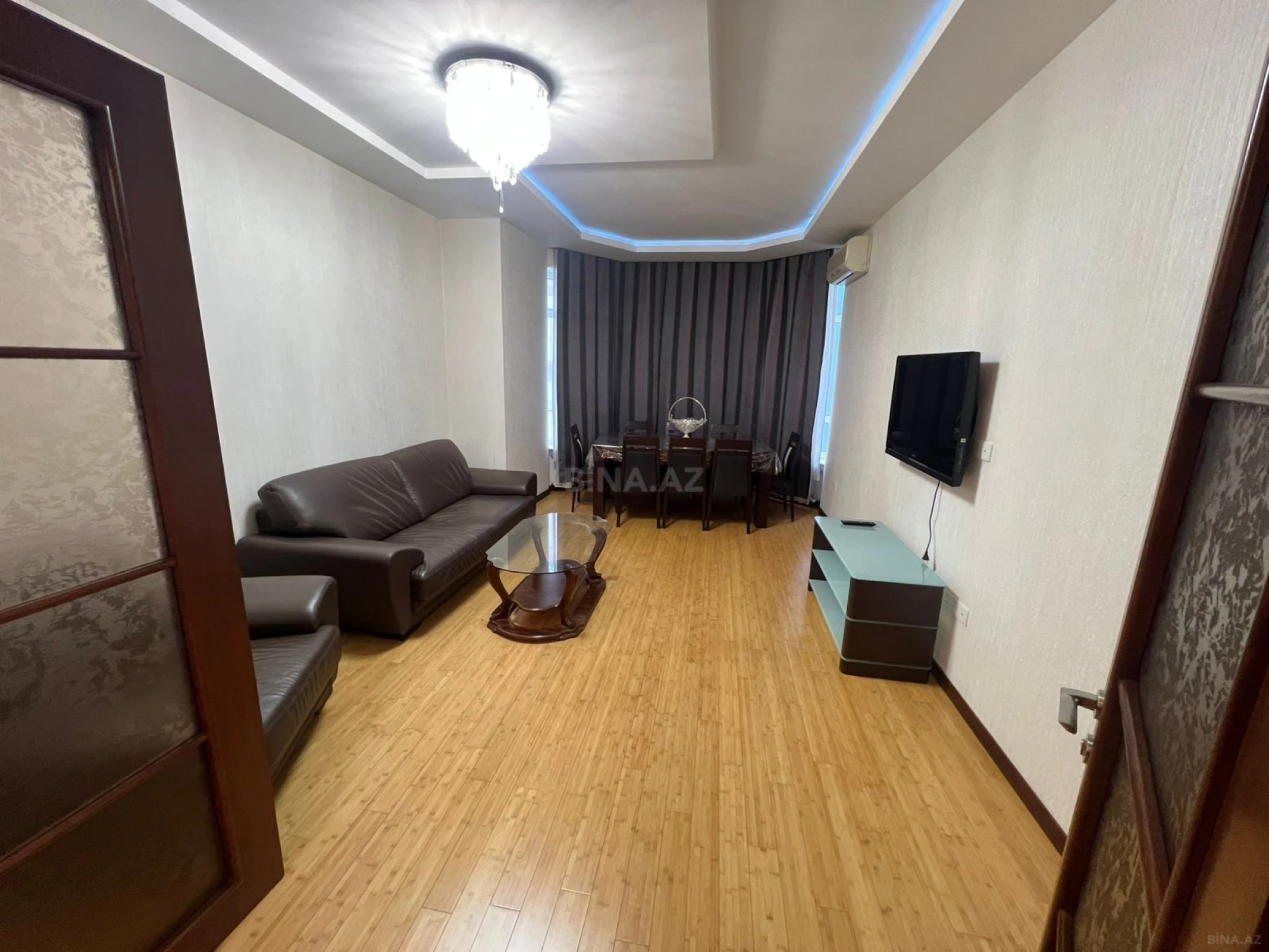 Kirayə verilir 2 otaqlı mənzil 85 m²