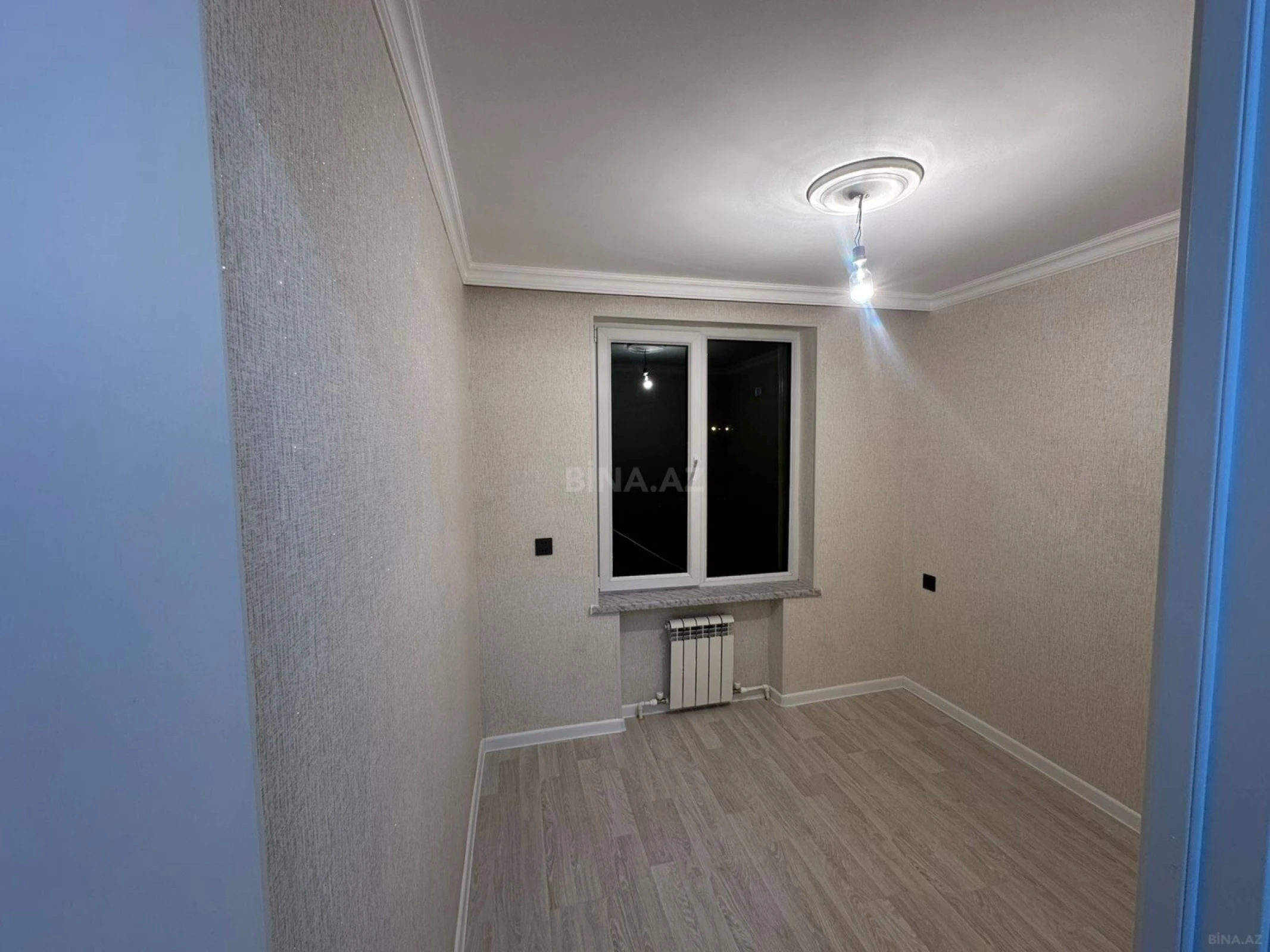 Satılır 2 otaqlı mənzil 55 m²