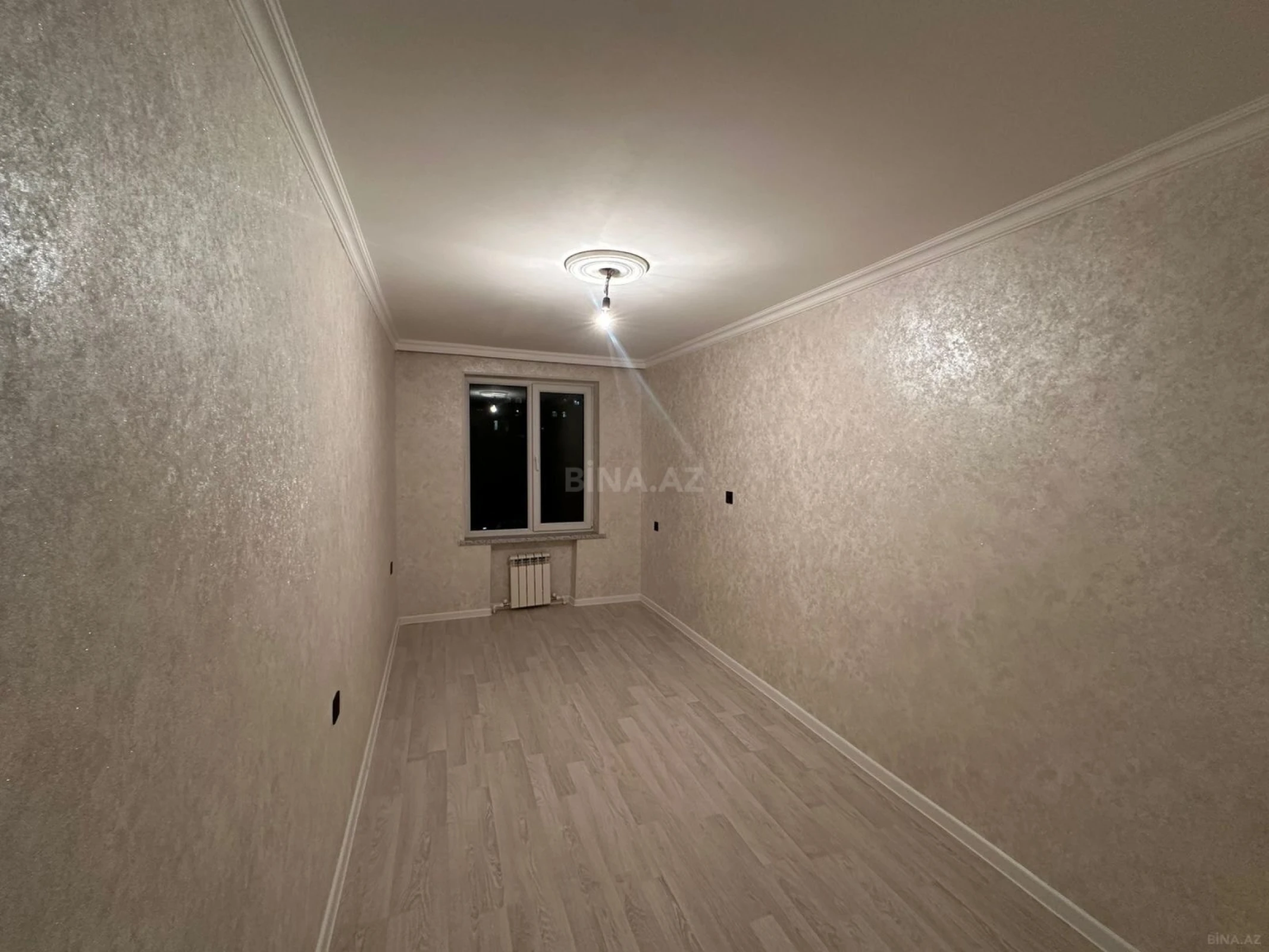 Satılır 2 otaqlı mənzil 55 m²