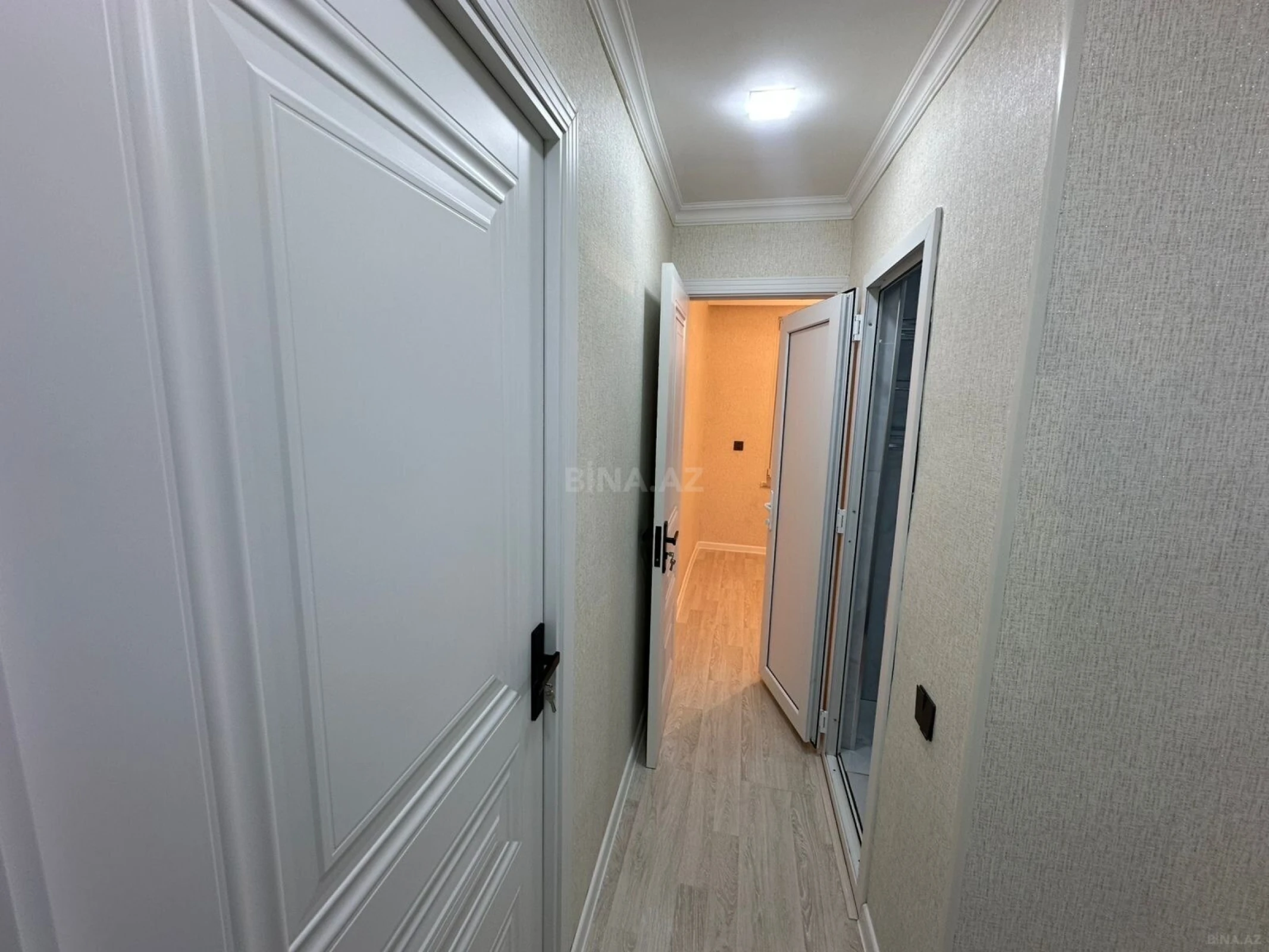Satılır 2 otaqlı mənzil 55 m²