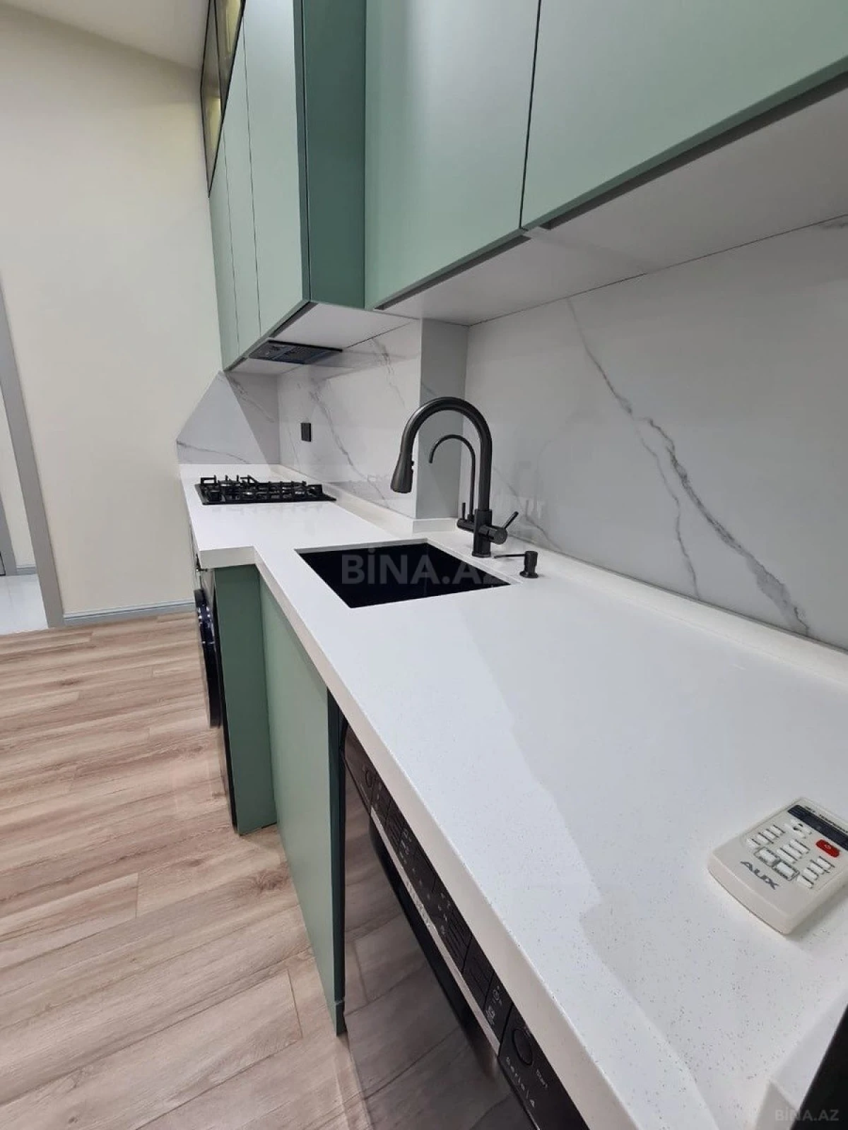 Satılır 3 otaqlı mənzil 85 m²