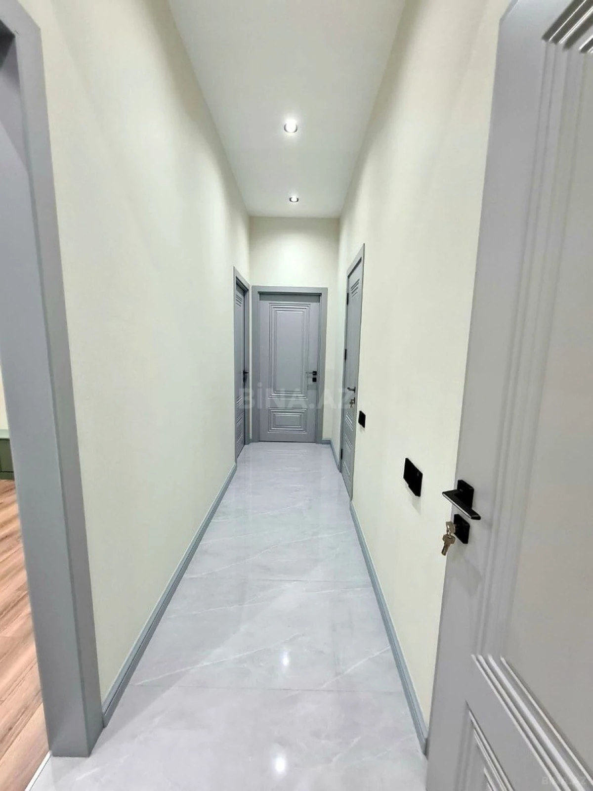 Satılır 3 otaqlı mənzil 85 m²
