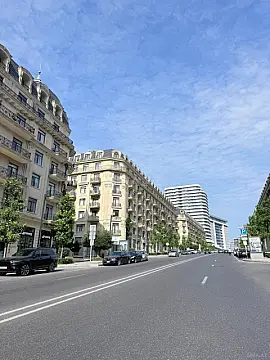Satılır 2 otaqlı mənzil 56 m² — Bakı 2 otaq 56.00 m²