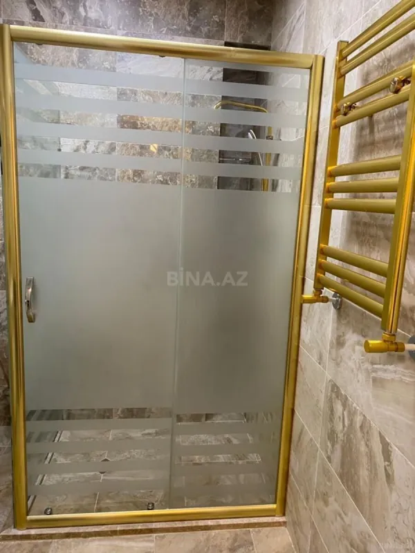 Kirayə verilir 3 otaqlı mənzil 114 m²