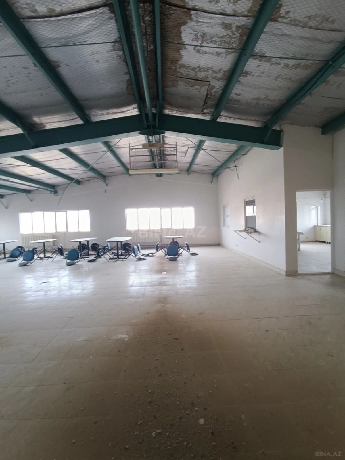 Kirayə verilir obyekt 1700 m²