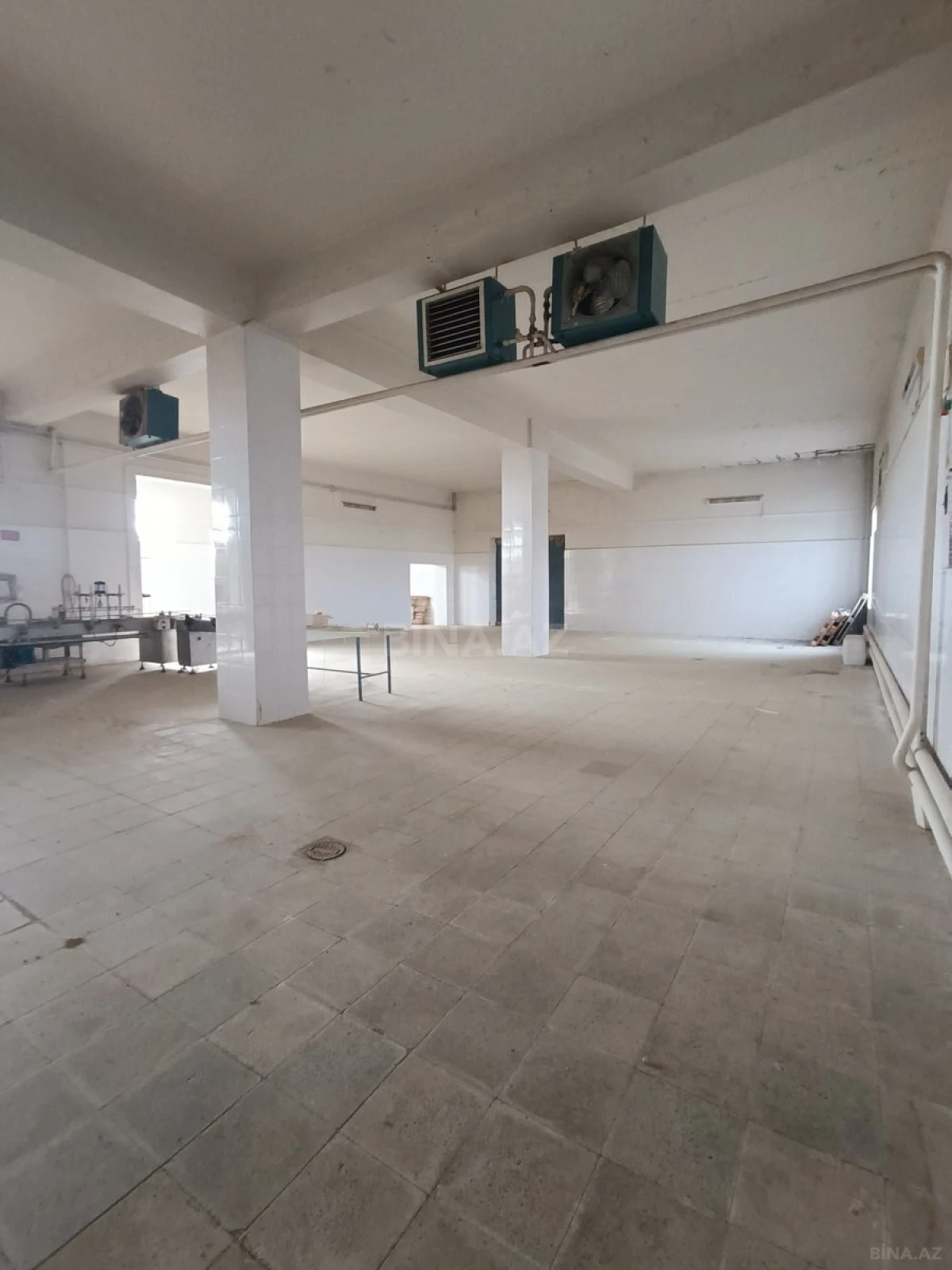 Kirayə verilir obyekt 1700 m²