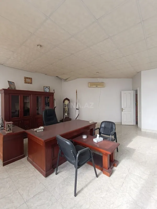 Kirayə verilir obyekt 1700 m²