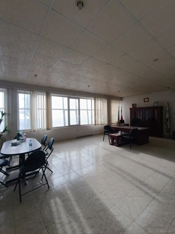 Kirayə verilir obyekt 1700 m²