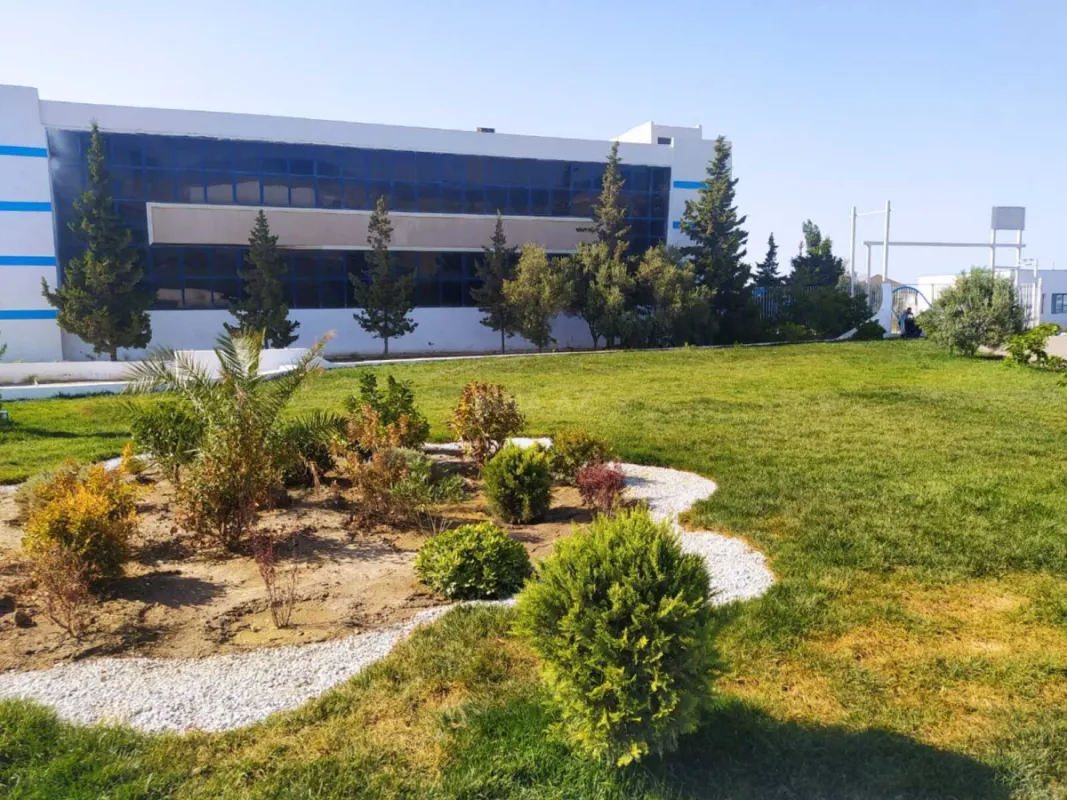 Kirayə verilir obyekt 1700 m²