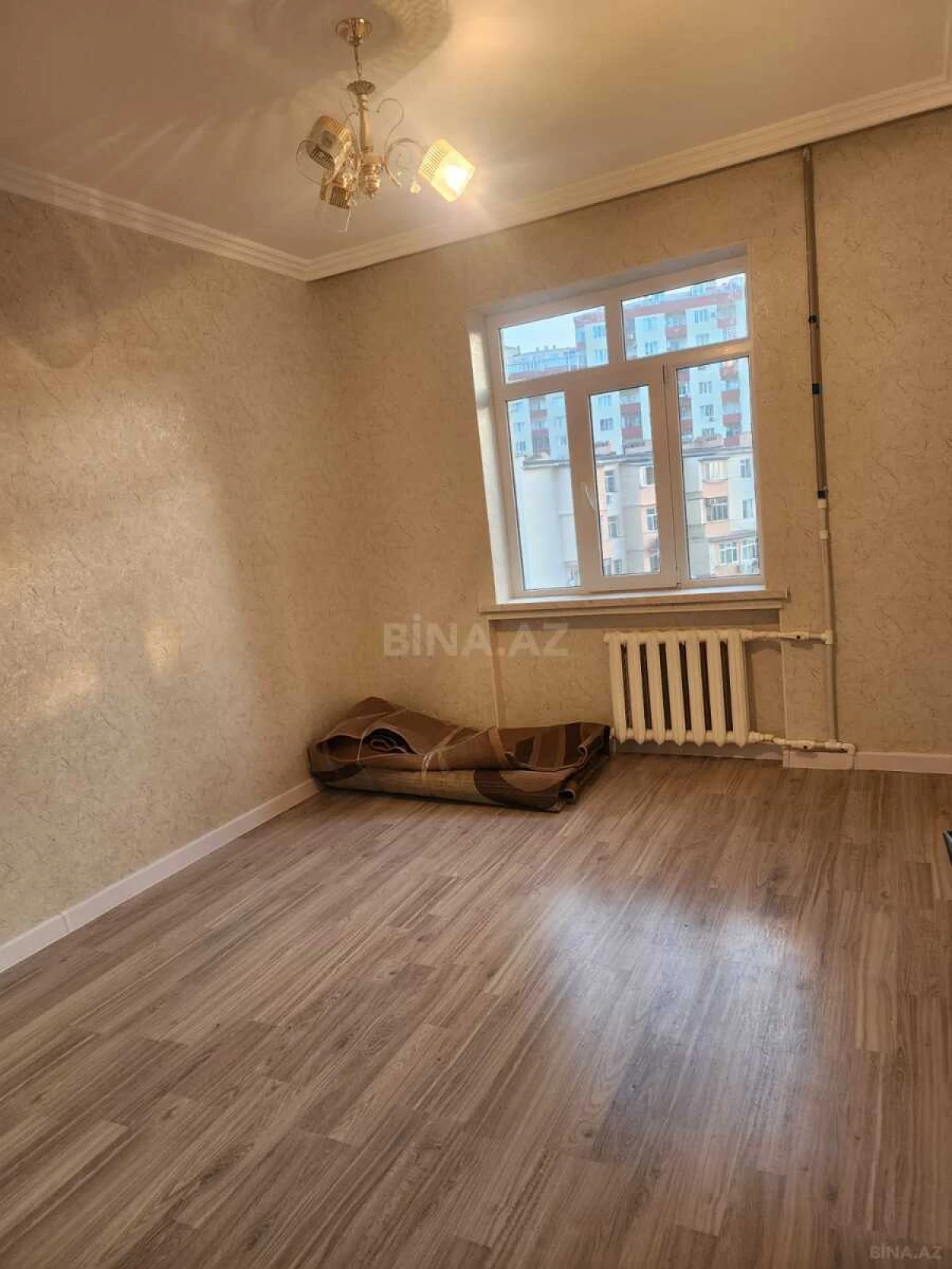 Satılır 3 otaqlı mənzil 80 m²