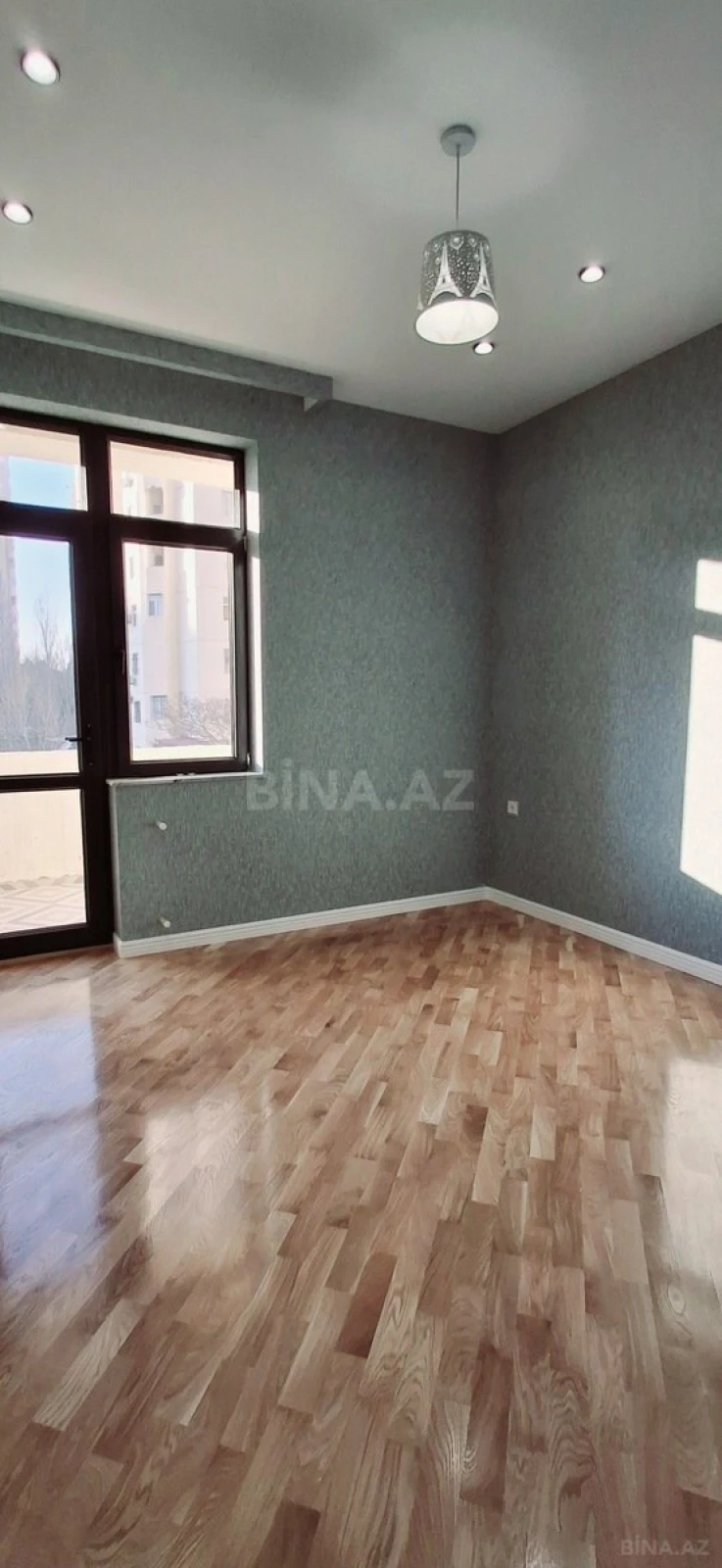 Satılır 3 otaqlı mənzil 86 m²