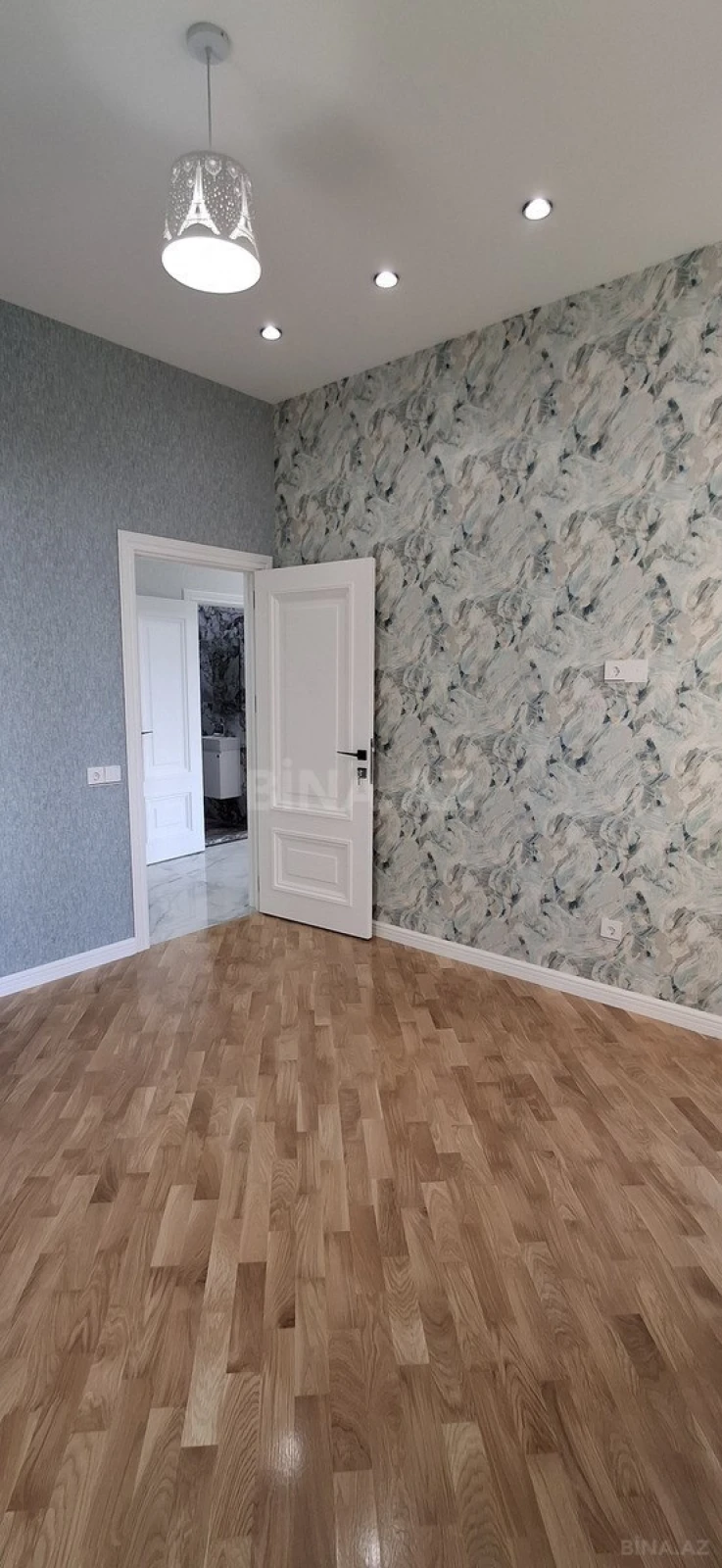 Satılır 3 otaqlı mənzil 86 m²