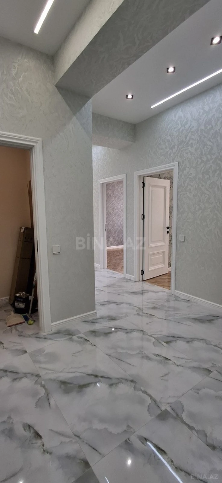 Satılır 3 otaqlı mənzil 86 m²