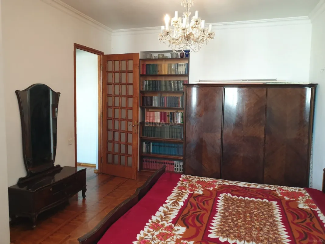 Kirayə verilir 3 otaqlı mənzil 80 m²