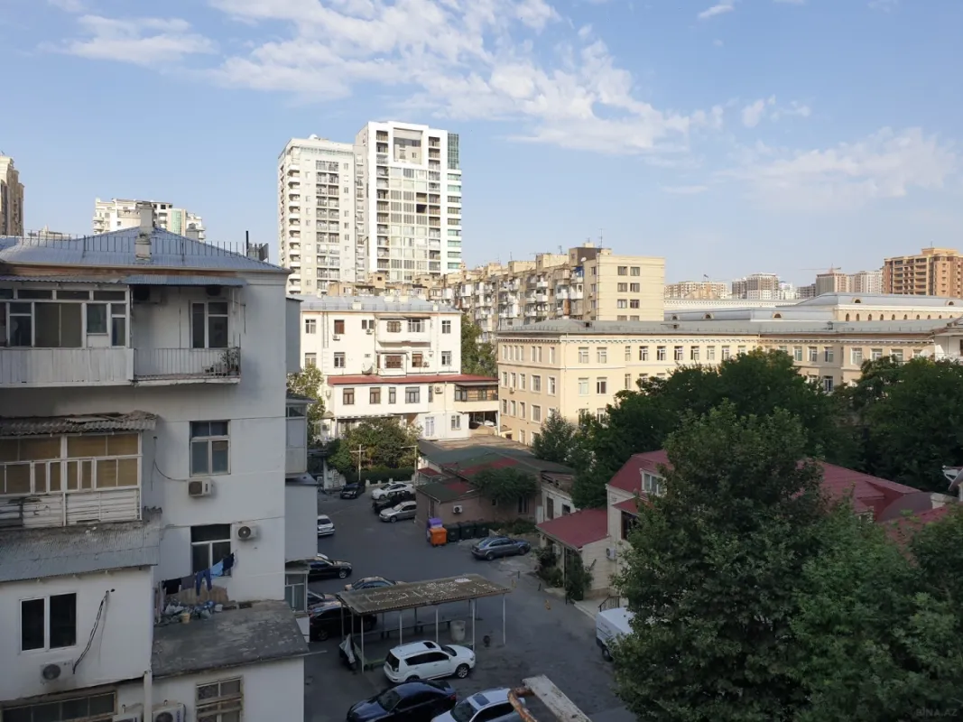 Kirayə verilir 3 otaqlı mənzil 80 m²