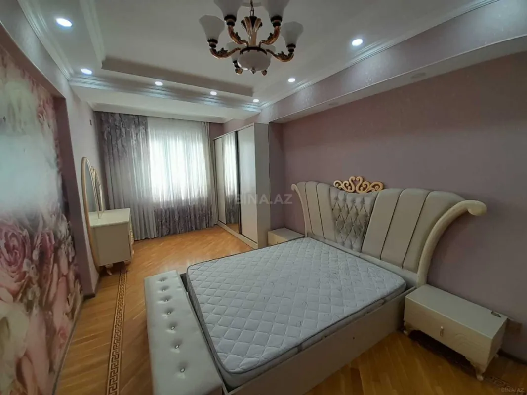 Kirayə verilir 2 otaqlı mənzil 100 m²