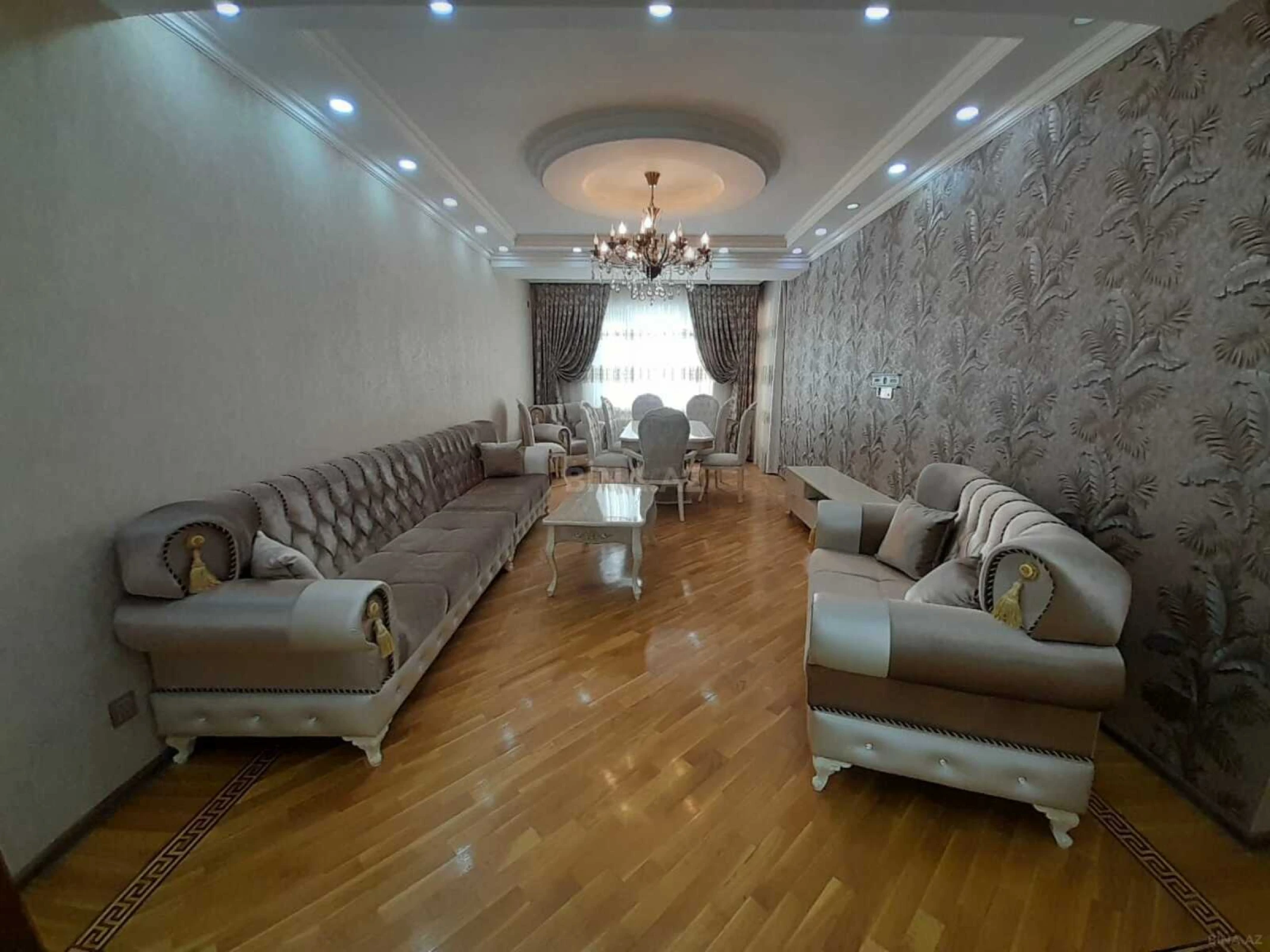 Kirayə verilir 2 otaqlı mənzil 100 m²
