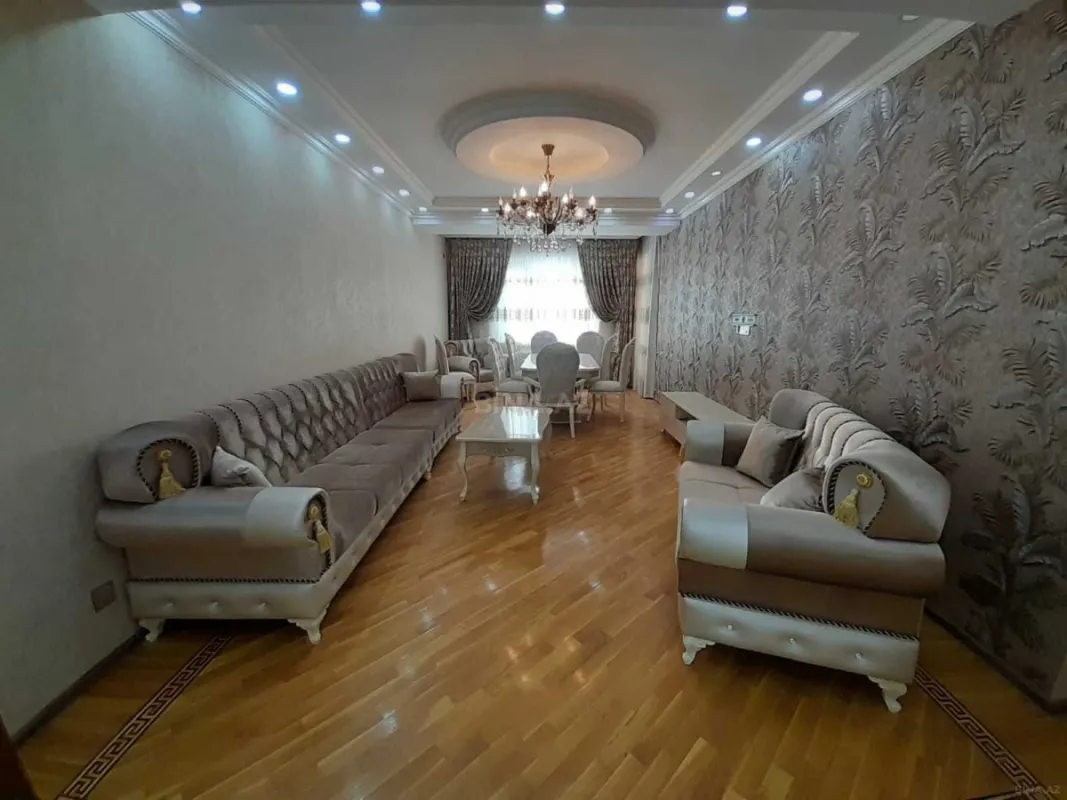 Kirayə verilir 2 otaqlı mənzil 100 m²