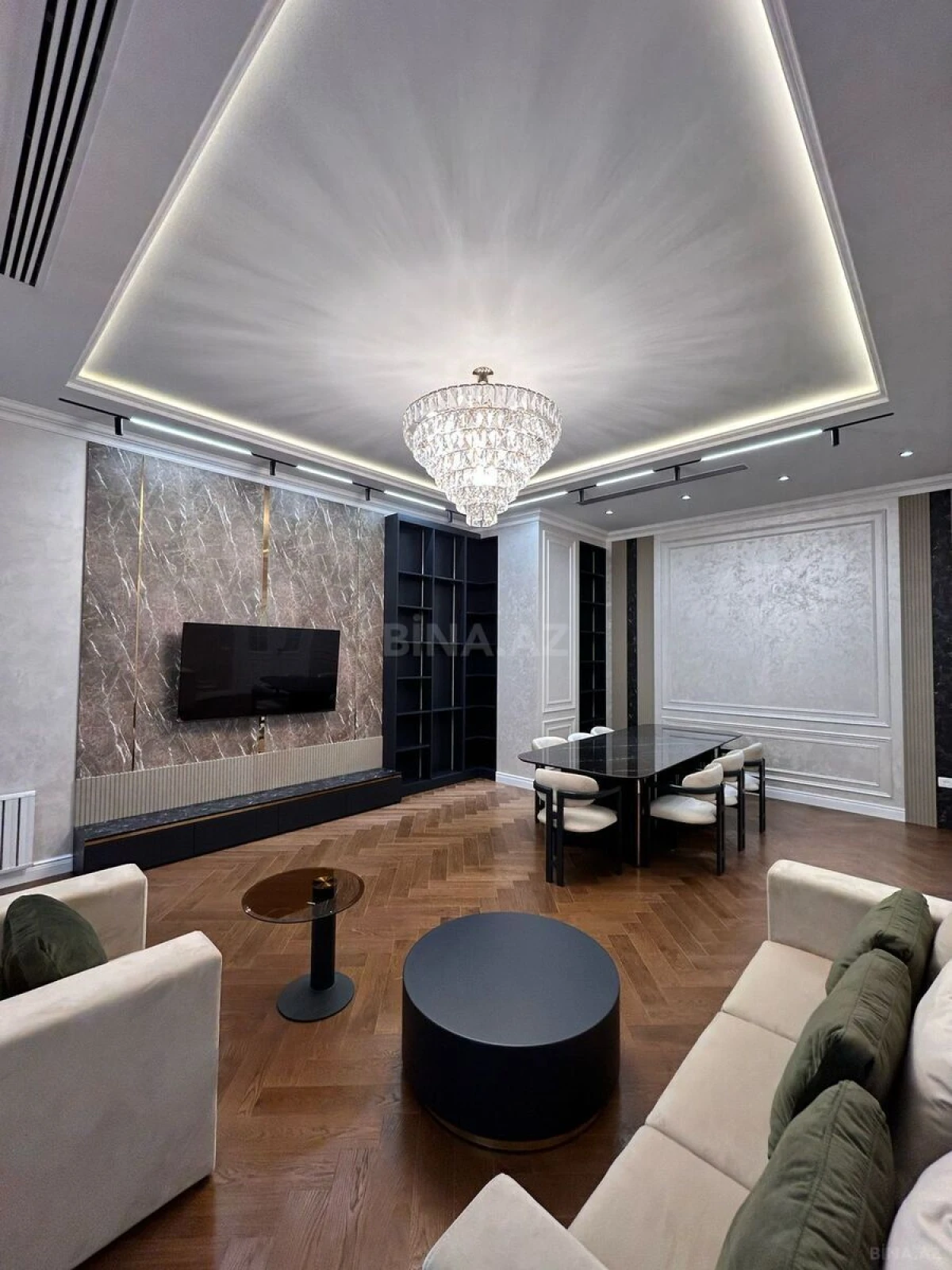 Kirayə verilir 4 otaqlı mənzil 167 m²