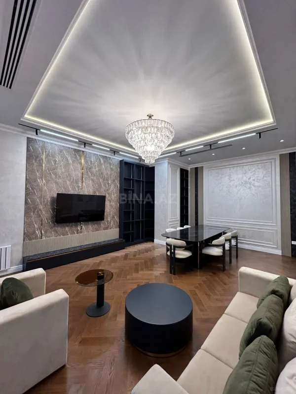 Kirayə verilir 4 otaqlı mənzil 167 m²