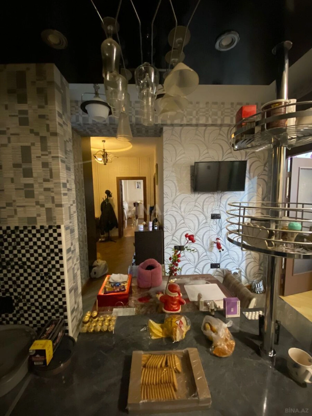 Satılır 3 otaqlı mənzil 105 m²