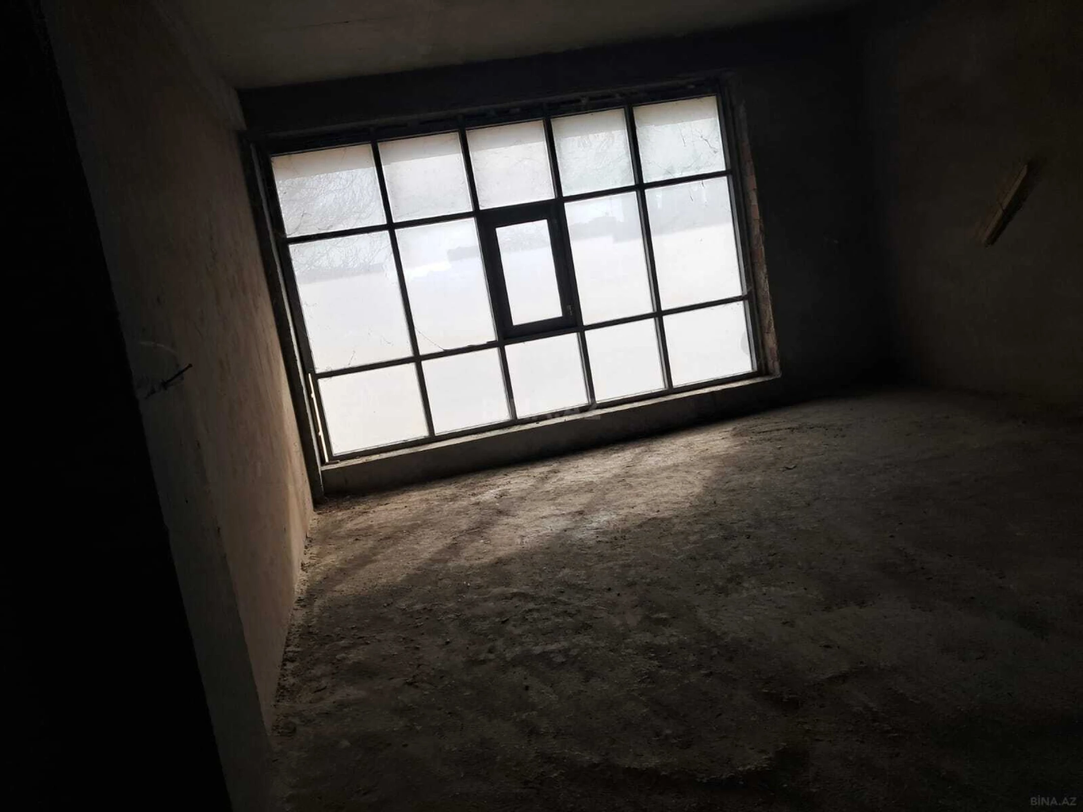 Satılır obyekt 126 m²