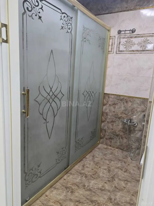 Satılır 2 otaqlı mənzil 83 m²