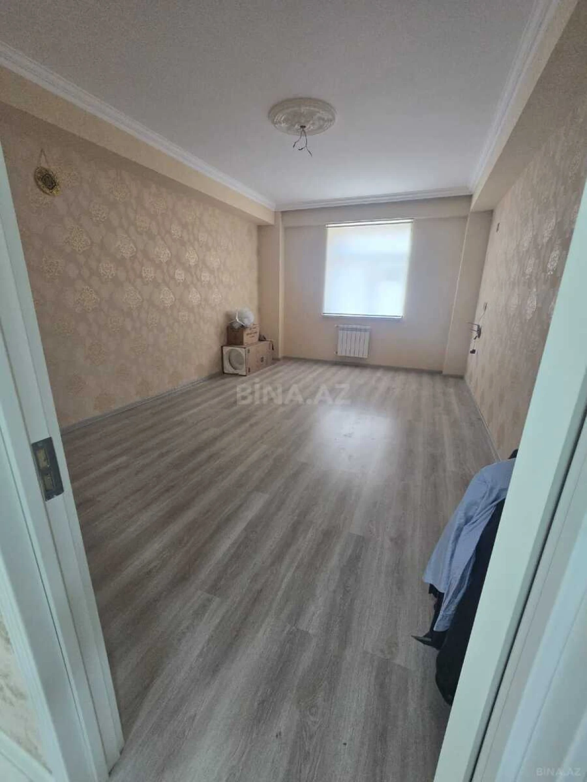 Satılır 2 otaqlı mənzil 83 m²