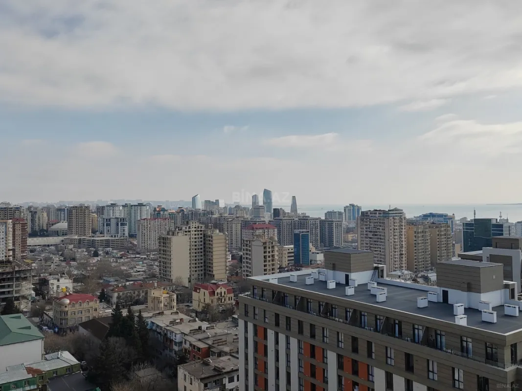 Satılır 3 otaqlı mənzil 90 m²