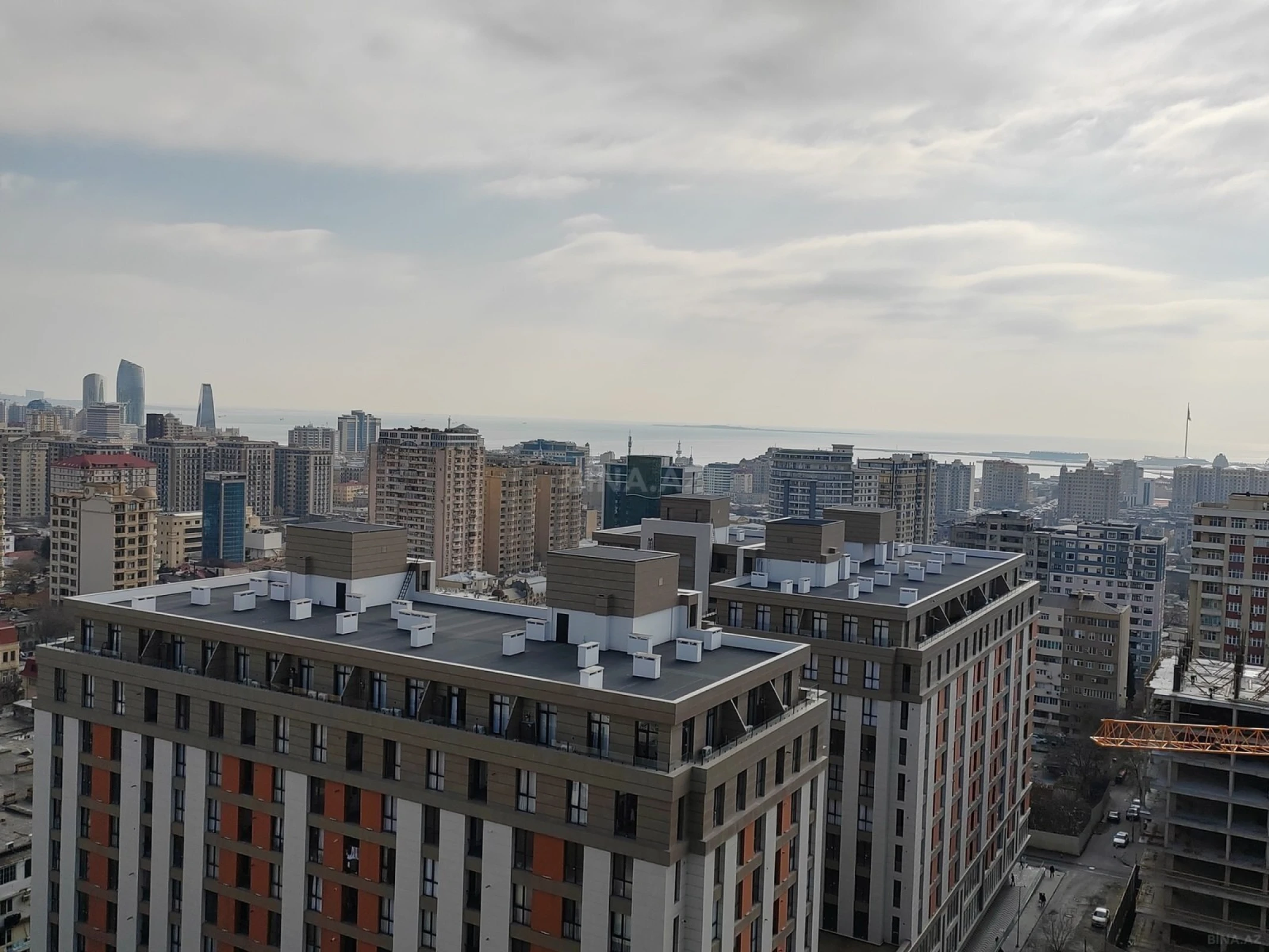 Satılır 3 otaqlı mənzil 90 m²