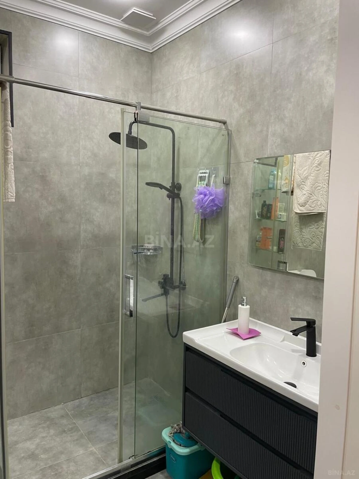 Satılır 3 otaqlı həyət evi 200 m²