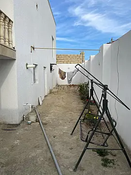 Satılır 3 otaqlı həyət evi 200 m²