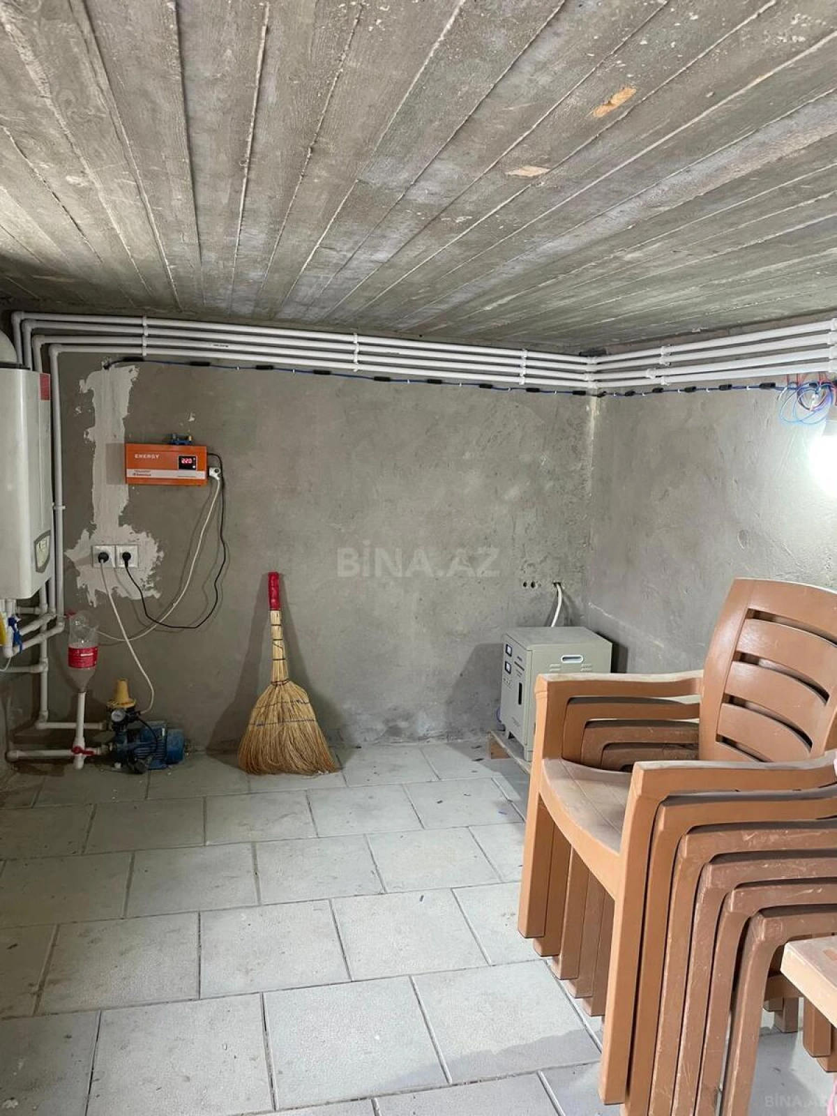 Satılır 3 otaqlı həyət evi 200 m²
