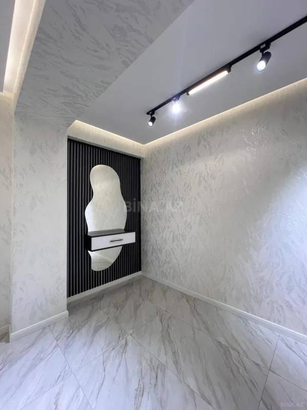 Satılır 3 otaqlı mənzil 115 m²