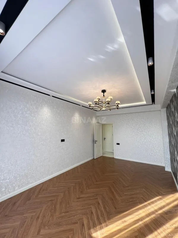 Satılır 3 otaqlı mənzil 115 m²