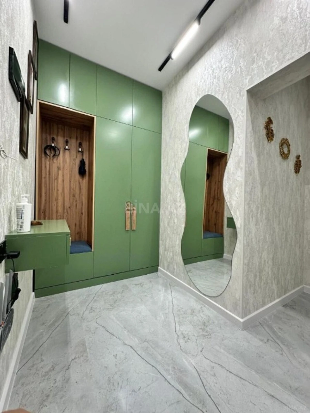 Satılır 2 otaqlı mənzil 60 m²