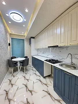 Satılır 2 otaqlı mənzil 78 m²