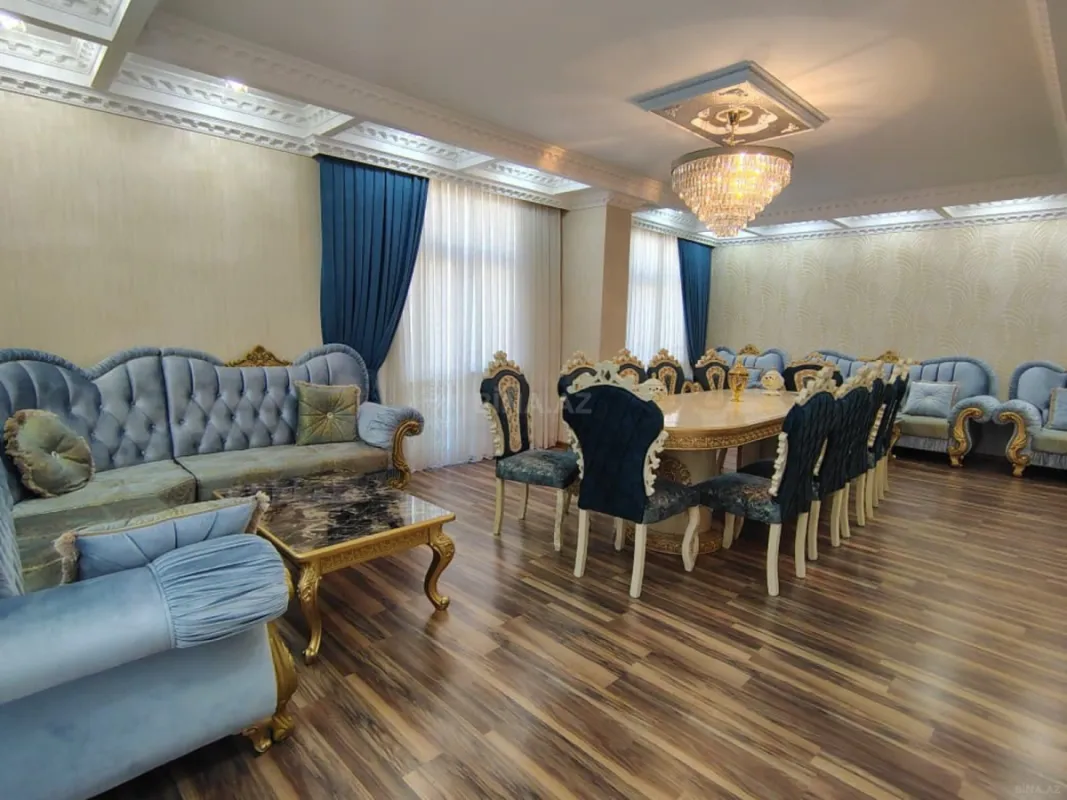 Satılır 4 otaqlı mənzil 150 m²