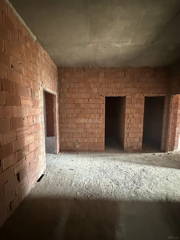 Satılır 2 otaqlı mənzil 118.5 m²