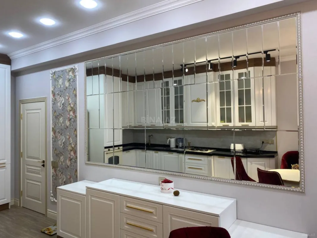 Satılır 3 otaqlı mənzil 115 m²