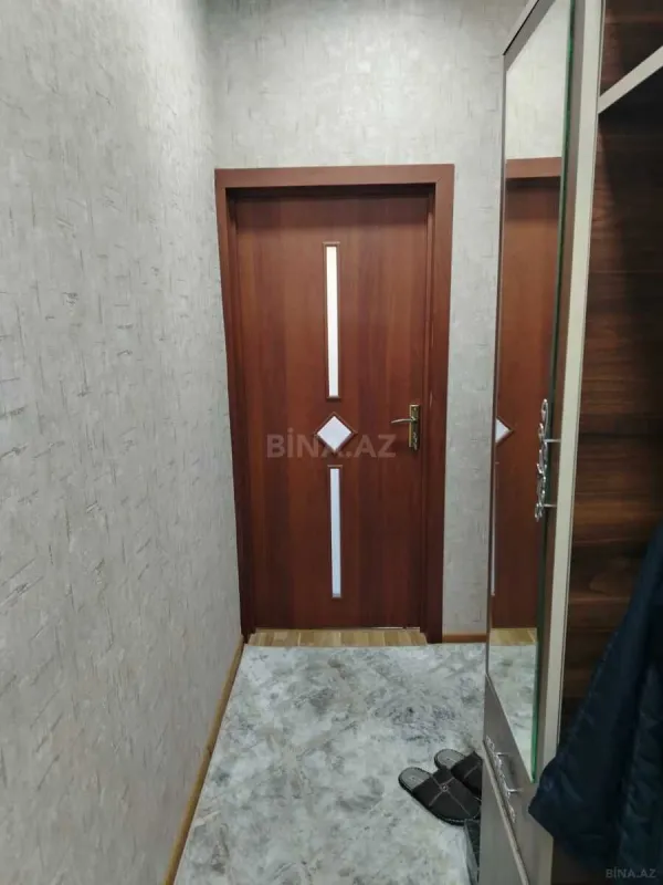 Satılır 1 otaqlı mənzil 42 m²