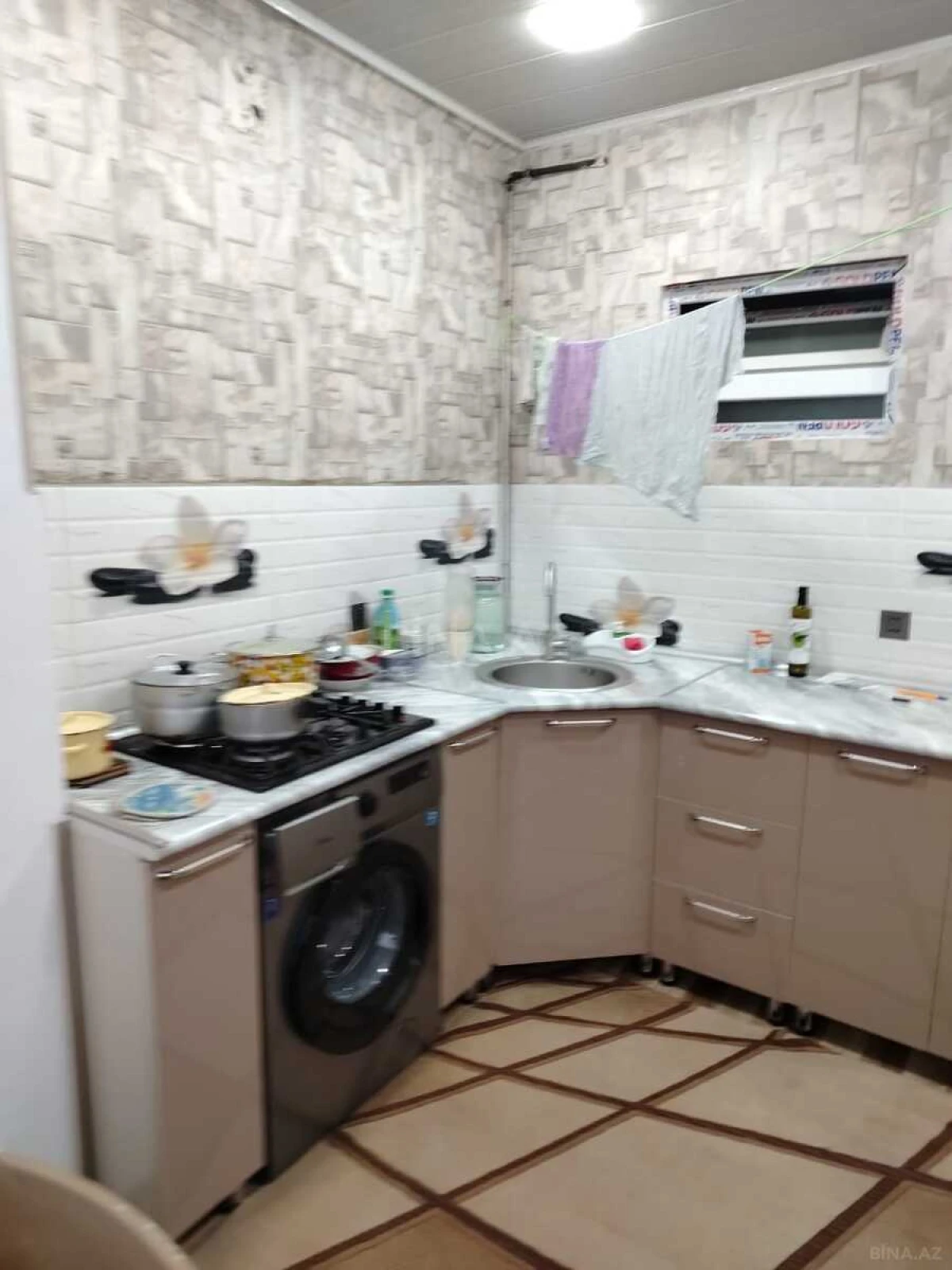 Satılır 1 otaqlı mənzil 42 m²