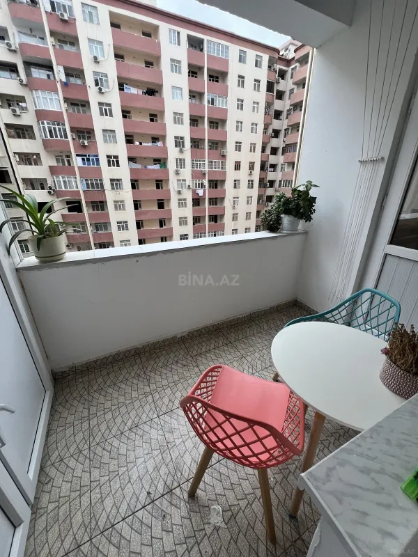 Satılır 2 otaqlı mənzil 68 m²