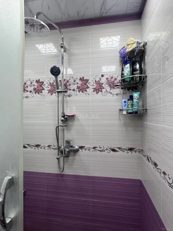 Satılır 2 otaqlı mənzil 68 m²