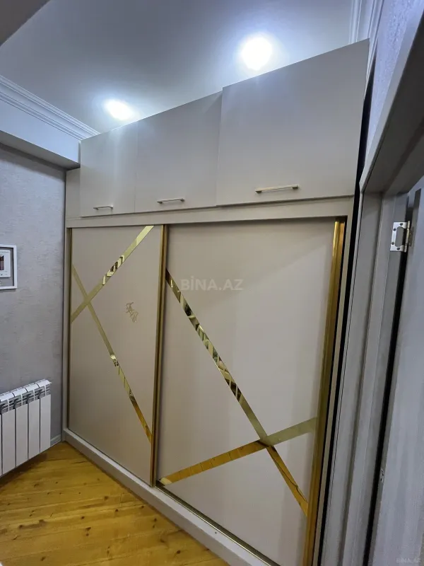 Satılır 2 otaqlı mənzil 68 m²