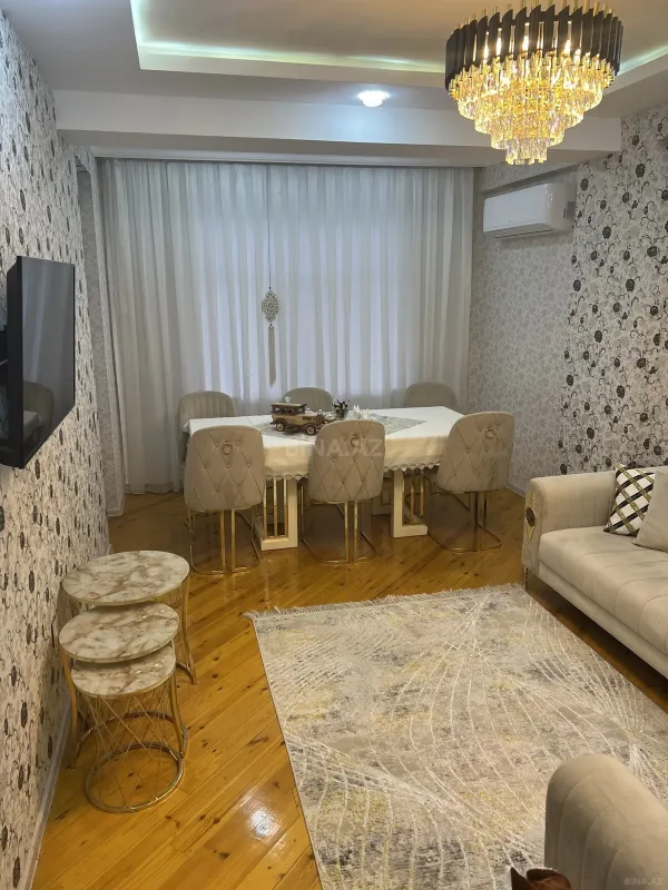 Satılır 2 otaqlı mənzil 68 m²