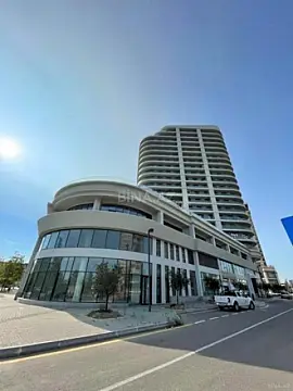 Satılır 3 otaqlı mənzil 167 m²