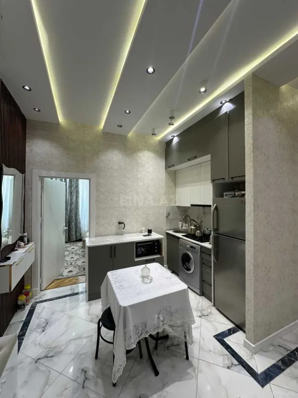 Satılır 2 otaqlı mənzil 58 m²