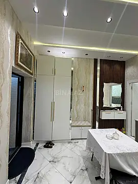Satılır 2 otaqlı mənzil 58 m²