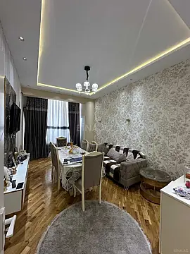 Satılır 2 otaqlı mənzil 58 m²